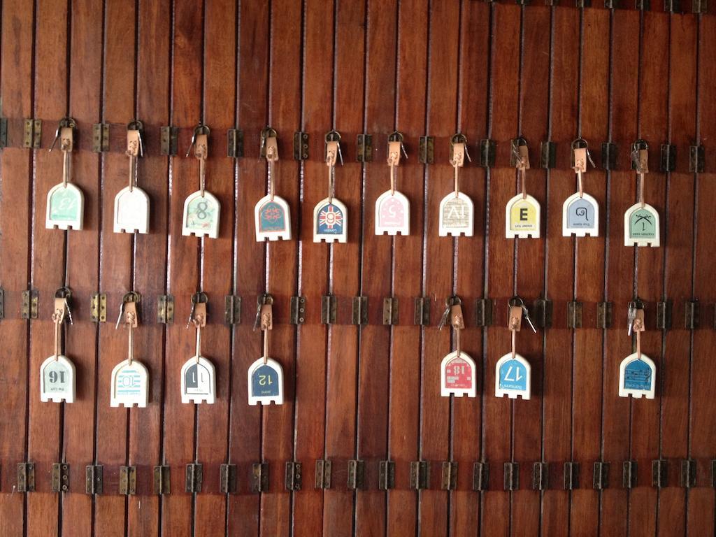 De Sea Almond Hotel Chumphon Eksteriør billede