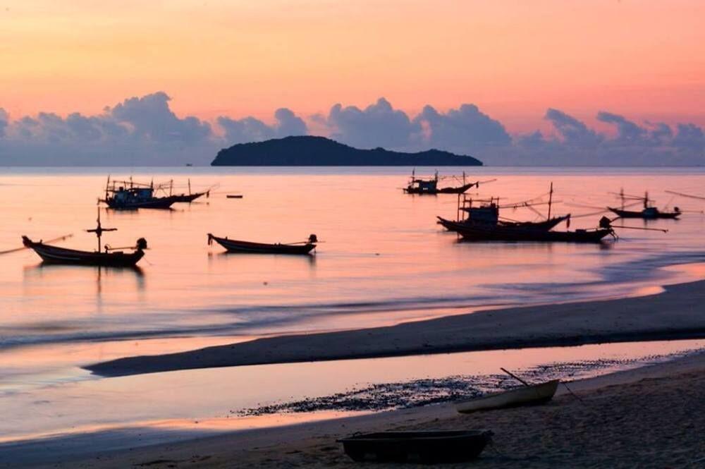 De Sea Almond Hotel Chumphon Eksteriør billede